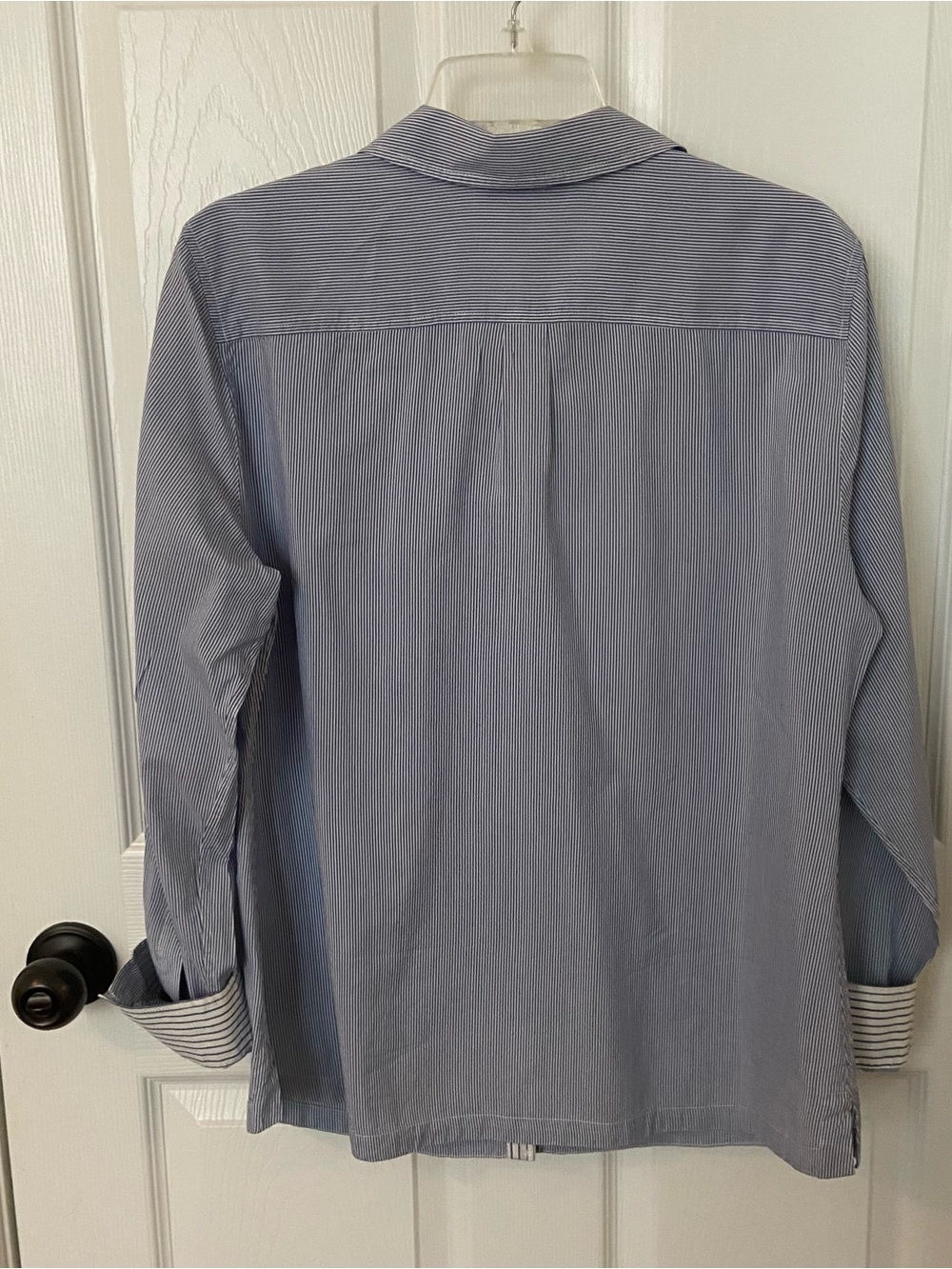 Banana Republic Blue White Pinstripe Cotton Silk Button Front Shirt Large - Picture 5 of 8